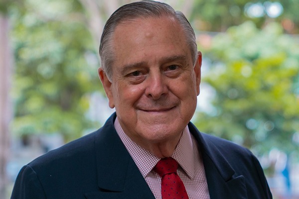 Alberto Whitaker, presidente do CRA-SP